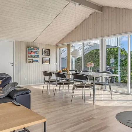 Ferienhaus Shalin - 400m From The Sea By Interhome *